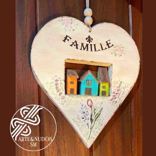 Colgante de puerta corazón “Famille” - Image 2