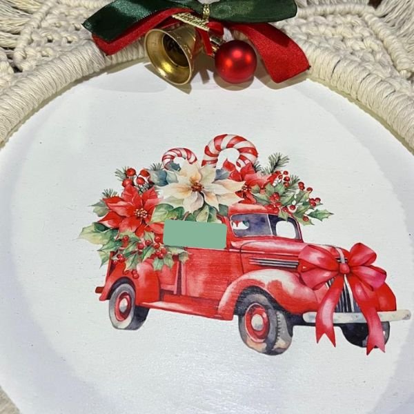 Corona Navideña Artesanal en Macramé – 47 cm - Image 2